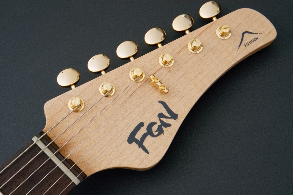 EOS2-FM-R -Navy BlueGradation- NBG | 【クロサワ楽器店オンライン