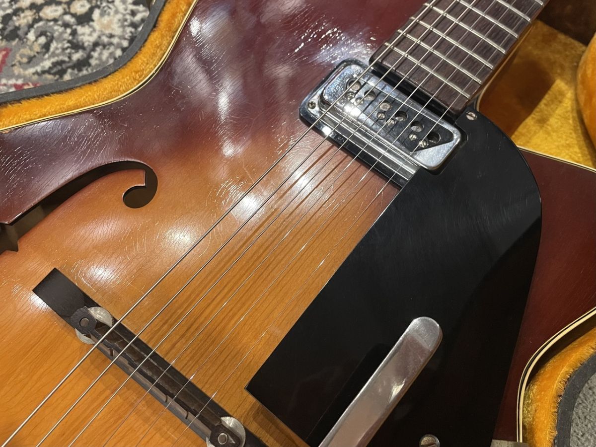 STYLE F-50 w/ Bigsby 1962年製 | 【クロサワ楽器店オンラインショップ