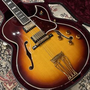 Custom Crimson Byrdland Florentine Cutaway 2015年製 | 【クロサワ