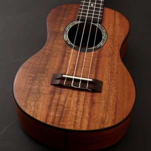 KUMU TG75A 【オリジナルアクセサリー付】【艶あり塗装】【ビギナーにもお勧め】【テナーサイズ】