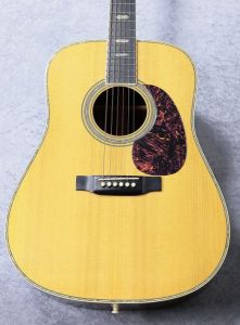 Martin、 年式相応の標準的状態のアコースティックギター検索