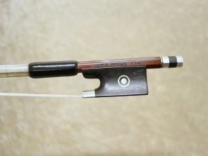 バイオリン　弓　ドイツ 楽天市場】【中古】BAUSCH バイオリン弓 4/4 ドイツ製 高級弓