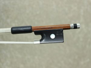 バイオリン弓の商品検索結果一覧 | 【クロサワ楽器店オンライン