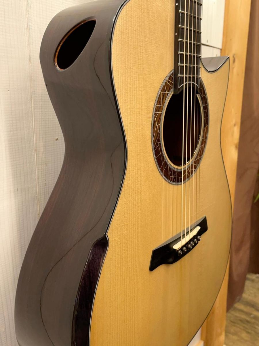 Blue Label】 OM ~Torrified Adirondack Spruce × Indian