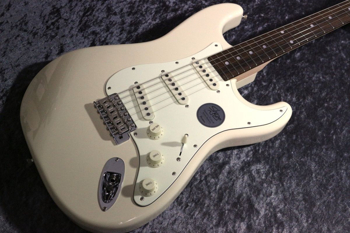 Rrovidence pS-204RSC OWH エレキギター Providence pS-204RSC/SS Vintage White S/N：241201