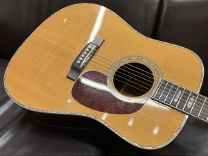 レア当時物オーダーアコースティックギター 日本製　黒澤楽器　D-45 D-45 SQ | 【クロサワ楽器店オンラインショップ】いい楽器との