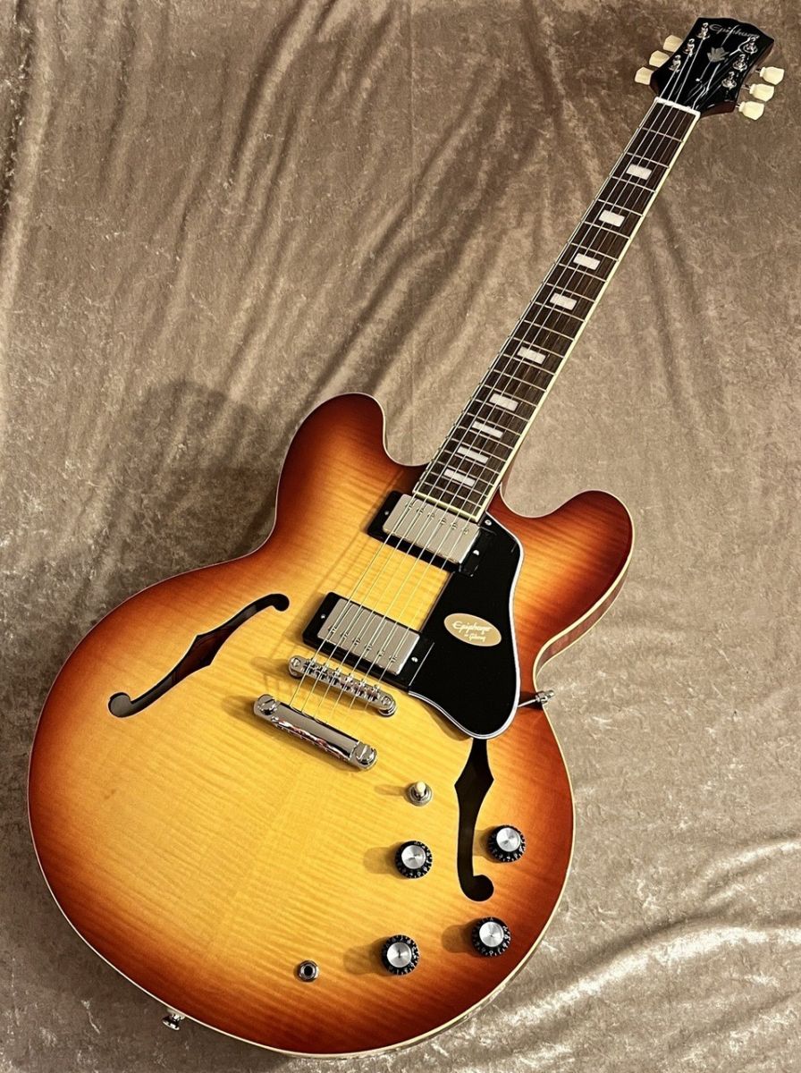 ES-335 Figured Raspberry Tea Burst #25011511129 | 【クロサワ楽器店