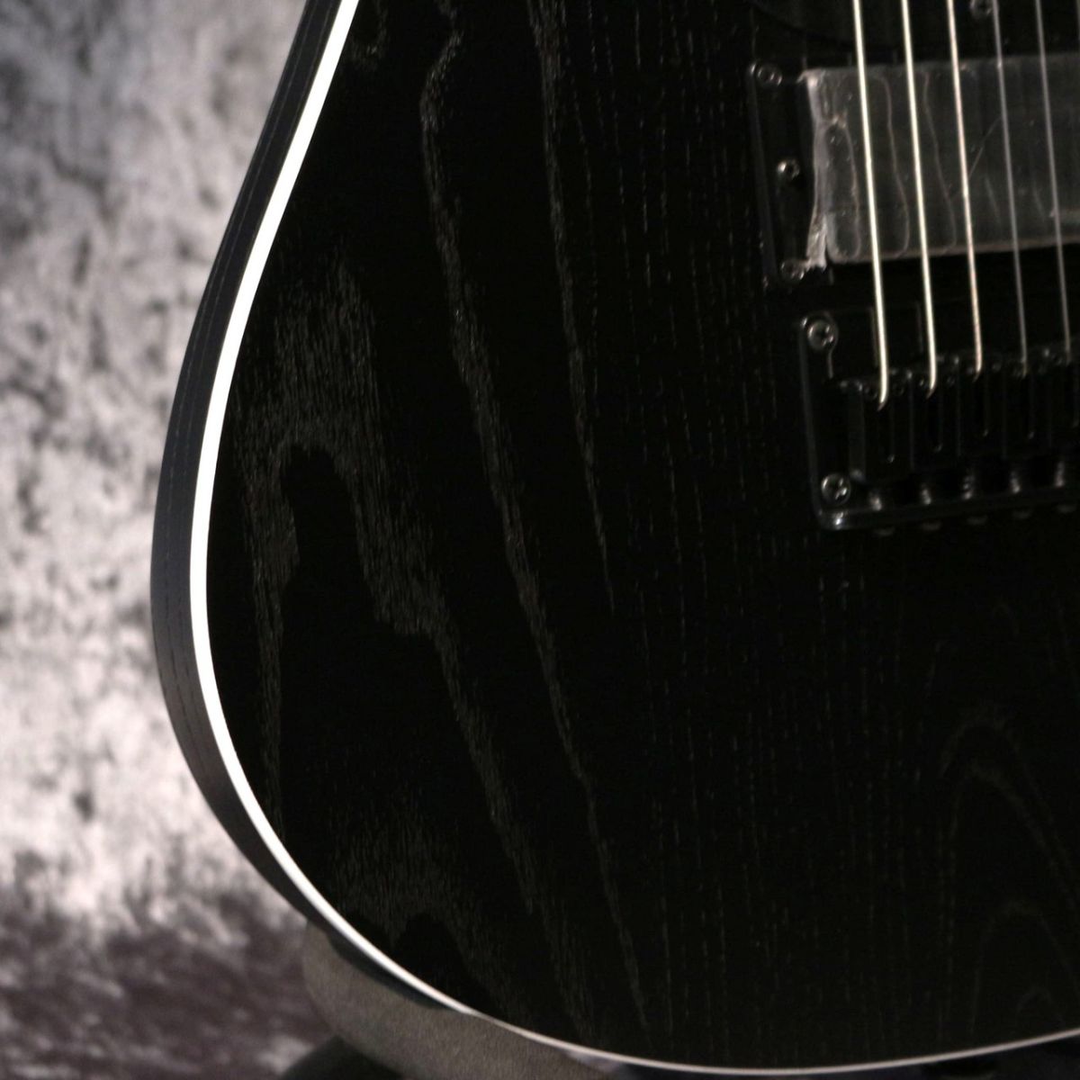 JIL2-ASH-DE664-R -Open Pore Black- #H250106 | 【クロサワ楽器店