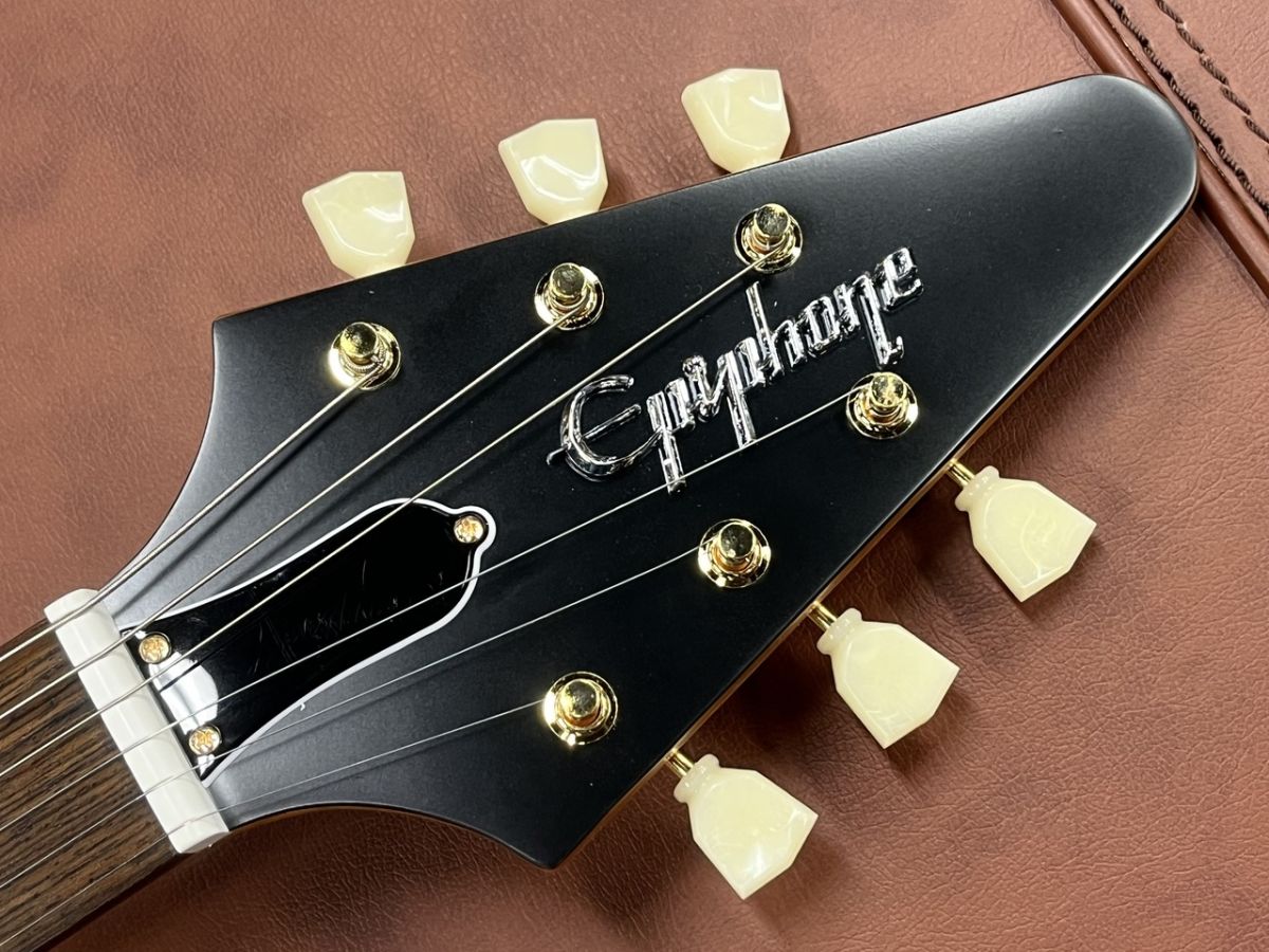 Inspired by Gibson Custom 1958 Korina Flying V Aged Natural s/n