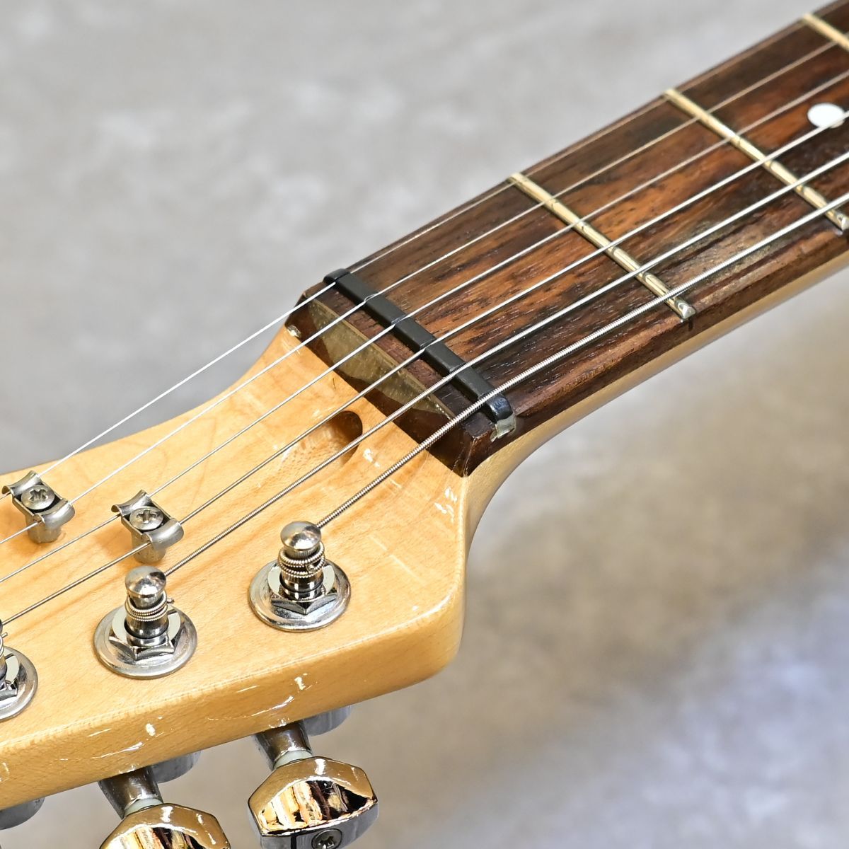 Fender Telecaster ナチュラル ハードケースにておくります。 Fender Telecaster ナチュラル ハードケースにておくります