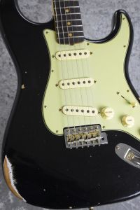 Fender Custom Shop 1962 Stratocaster Relic / Black [3.53kg]【ショップオーダーモデル】
