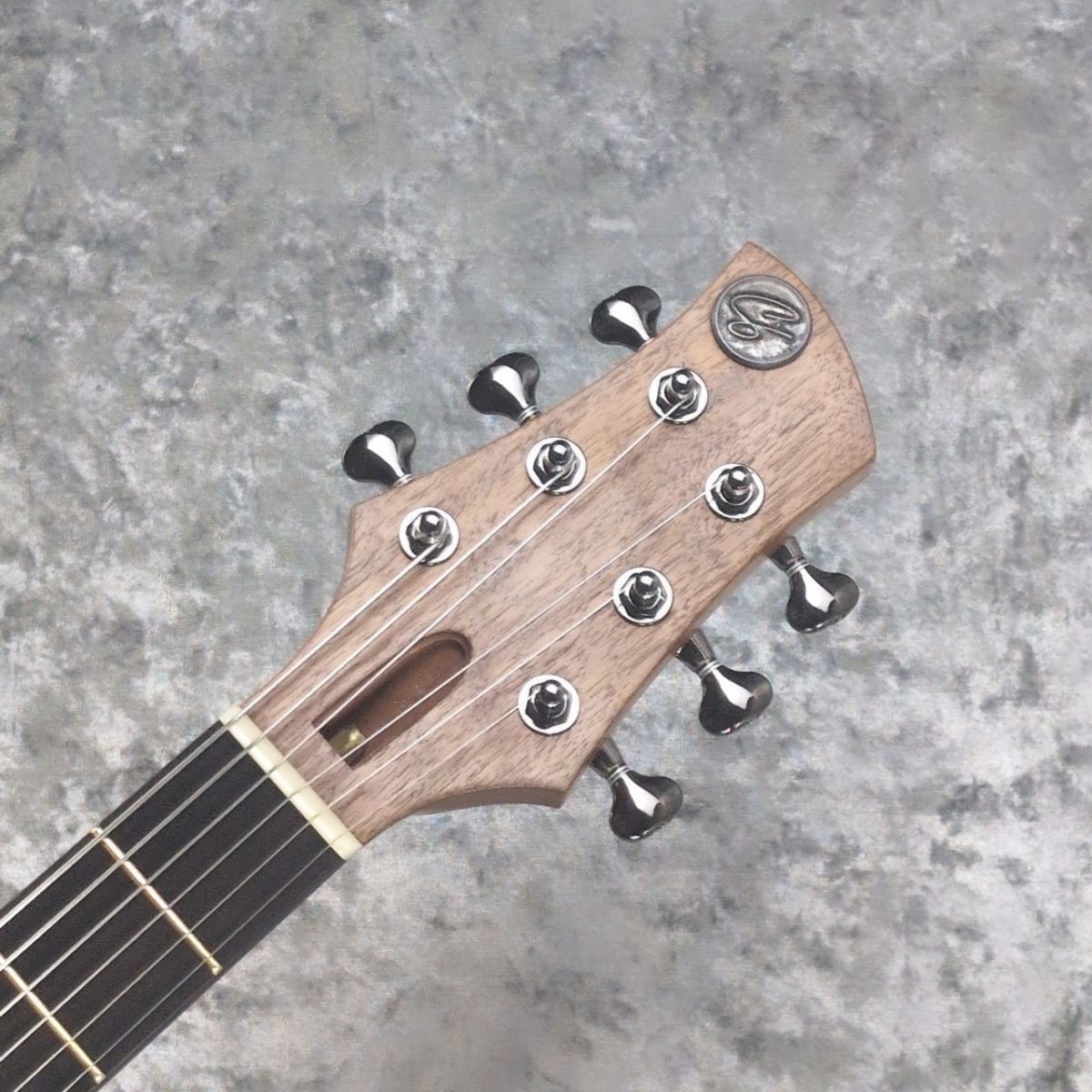 楽器 弦楽器、ギター その他 G1-Walnut | 【クロサワ楽器店オンラインショップ】いい楽器と