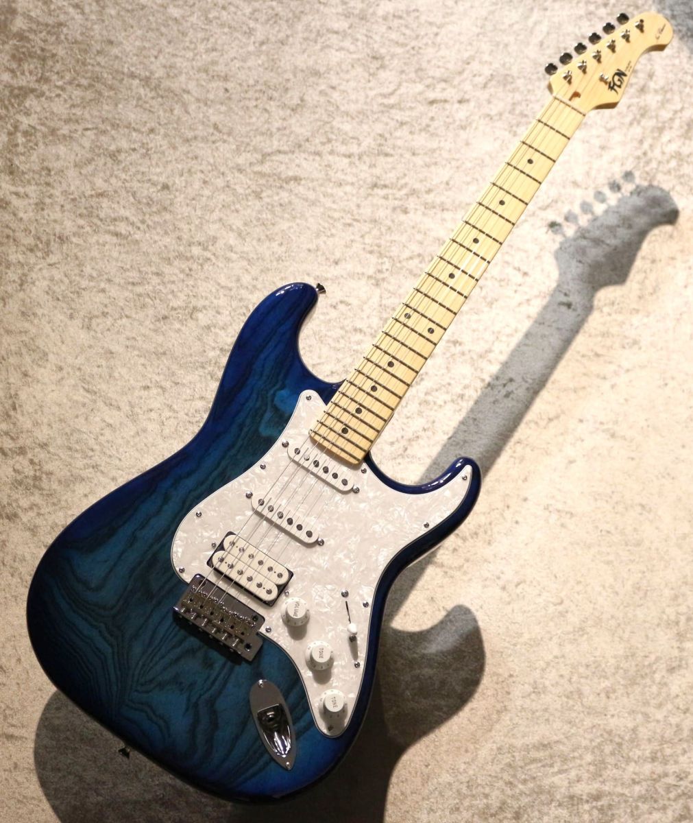 iwatadenki 6th anniverary スペシャルグローブのブルー KNTE200RAH ~Transparent Blue~ #H240459 | 【クロサワ楽器店