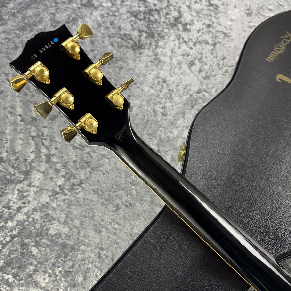 ハンドメイド？ギターレスポール黒 Les Paul 【中古】 エレキギター GIBSON Standard Ebony 2011年