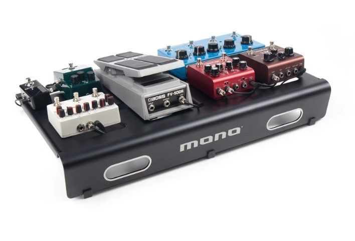 Pedalboard Medium, Black and Tour Accessory Case 2.0, Black