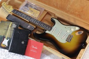 Fender Custom Shop 1960 Stratocaster Journeyman Relic Wide Fade 2-Color Sunburst #CZ578761 【3.46kg】