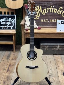 【牛骨】Stafford★黒澤楽器SF-200【弾き易く調整☆新品の弦】 牛骨】Stafford☆黒澤楽器SF-200【弾き易く調整☆新品の弦】