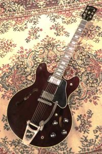 最終価格です　ビンテージGibson Les Paul ブラック ハードケース付 Gibson '73 Les Paul Custom '54 Reissue - ブラック - ハイパー