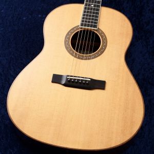 Larrivee OMV-09 美品 2006年製　ハードケース付 Larrivee OMV-09 美品 2006年製 ハードケース付