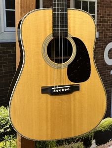 Martin、ハードケースのアコースティックギター検索結果一覧