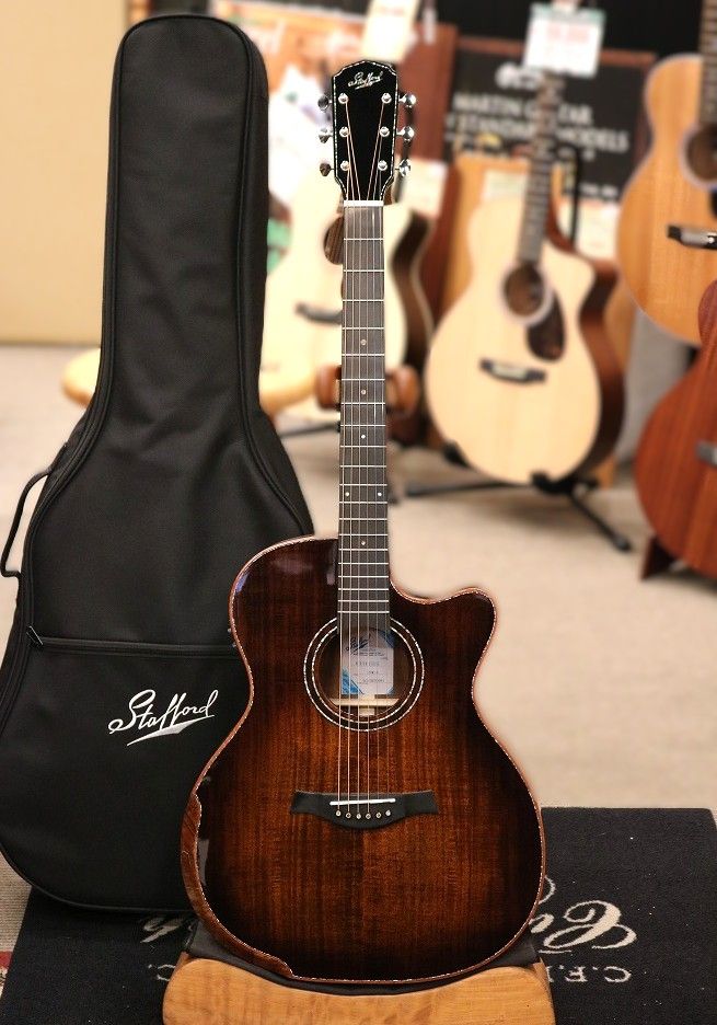 【牛骨】Stafford★黒澤楽器SF-200【弾き易く調整☆新品の弦】 牛骨】Stafford☆黒澤楽器SF-200【弾き易く調整☆新品の弦】の