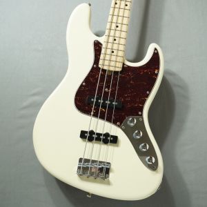美品 Bacchus バッカス JAZZ BASS ジャズベ ホワイト 白 美品 Bacchus バッカス JAZZ BASS ジャズベ ホワイト 白