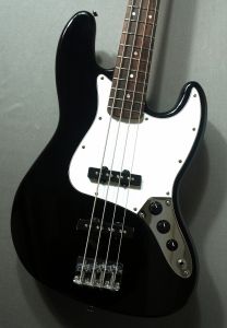 Squire by Fender JAZZベース ブラック Fender Standard Series Standard Jazz Bass (Black/Maple