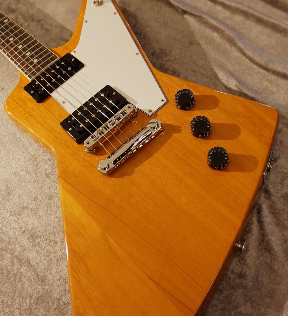 70s Explorer Antique Natural #207750240 | 【クロサワ楽器店