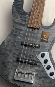 Bacchus Universe Series エレキベース 4弦 ブラック 4-string bass BACCHUS UNIVERSE WJB-1DX RSM/M 3TS | Japanguitar-hand