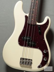 Fender エレキベース アイボリー 4弦 白 系、4弦のベース検索結果一覧 | 【クロサワ楽器店オンライン