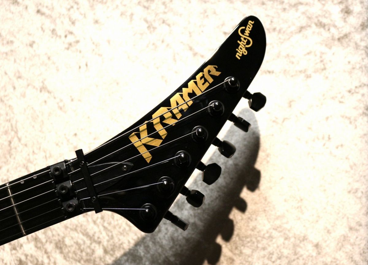 Nightswan ~Black with Blue Polka Dot~ | 【クロサワ楽器店