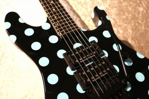 Nightswan ~Black with Blue Polka Dot~ | 【クロサワ楽器店オンライン