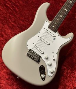 Paul Reed Smith(PRS)、30万円～50万円未満のエレキギター検索
