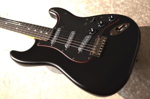 Made in Japan Limited Hybrid II Stratocaster Noir ～Black