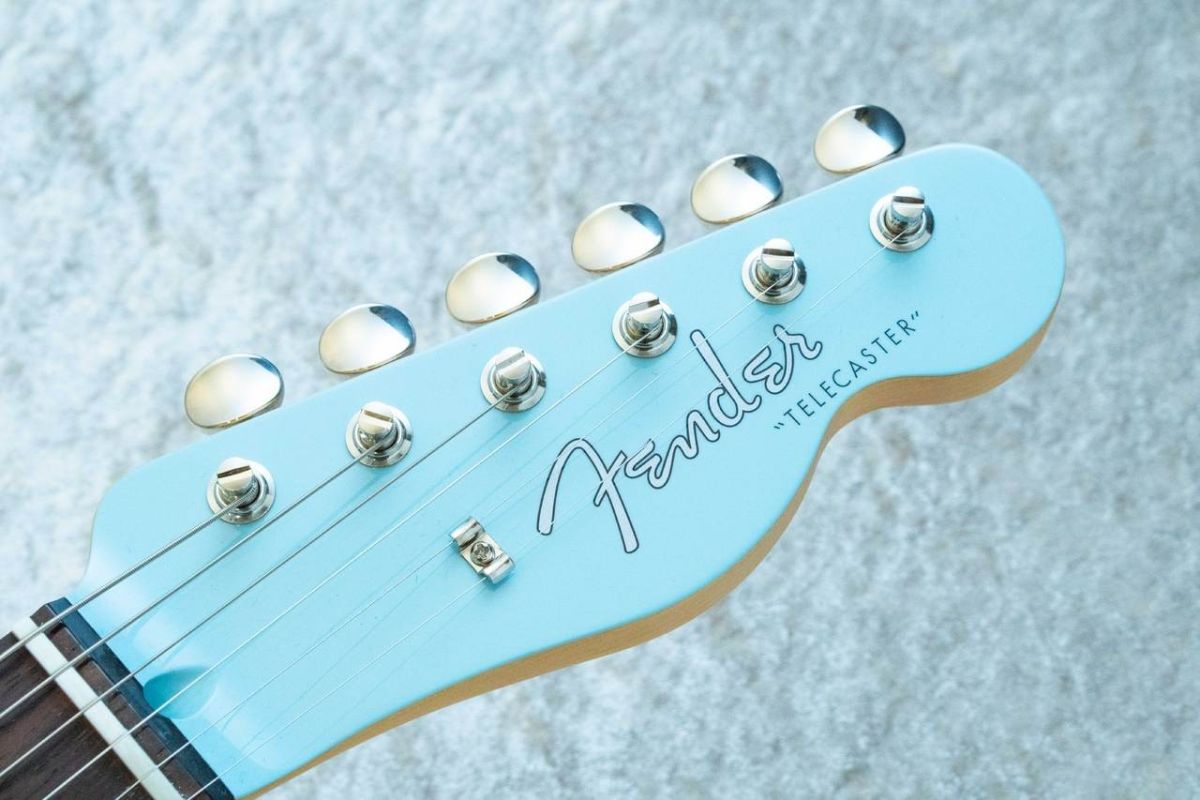 FSR Made in Japan Hybrid II Telecaster -Daphne Blue