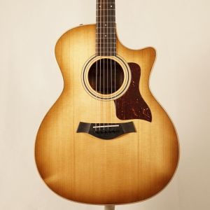 (1日大値下げ)Taylor アコースティックギター純正ケース付き！今だけ！ 1日大値下げ)Taylor アコースティックギター純正ケース付き！今