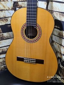 個人製作家 Lester Devoe レスター・デヴォー 2002年製 フラメンコ黒 松・ローズ 20フレット 【日本総本店2F 在庫品】