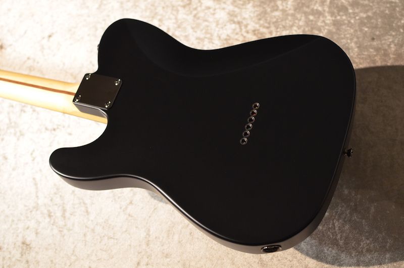 Made in Japan Limited Hybrid II Telecaster Noir ～Black