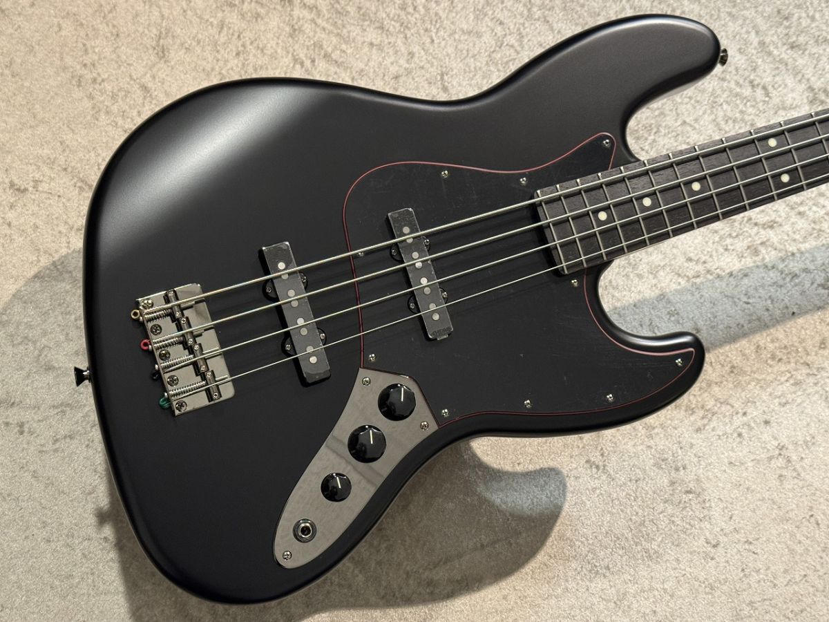 Made in Japan Limited Hybrid II Jazz Bass Noir #JD25020307