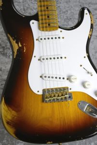 Fender Custom Shop、サンバースト 系のエレキギター検索結果