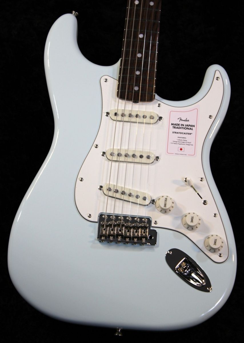 Made in Japan Traditional Late 60s Stratocaster -Sonic Blue