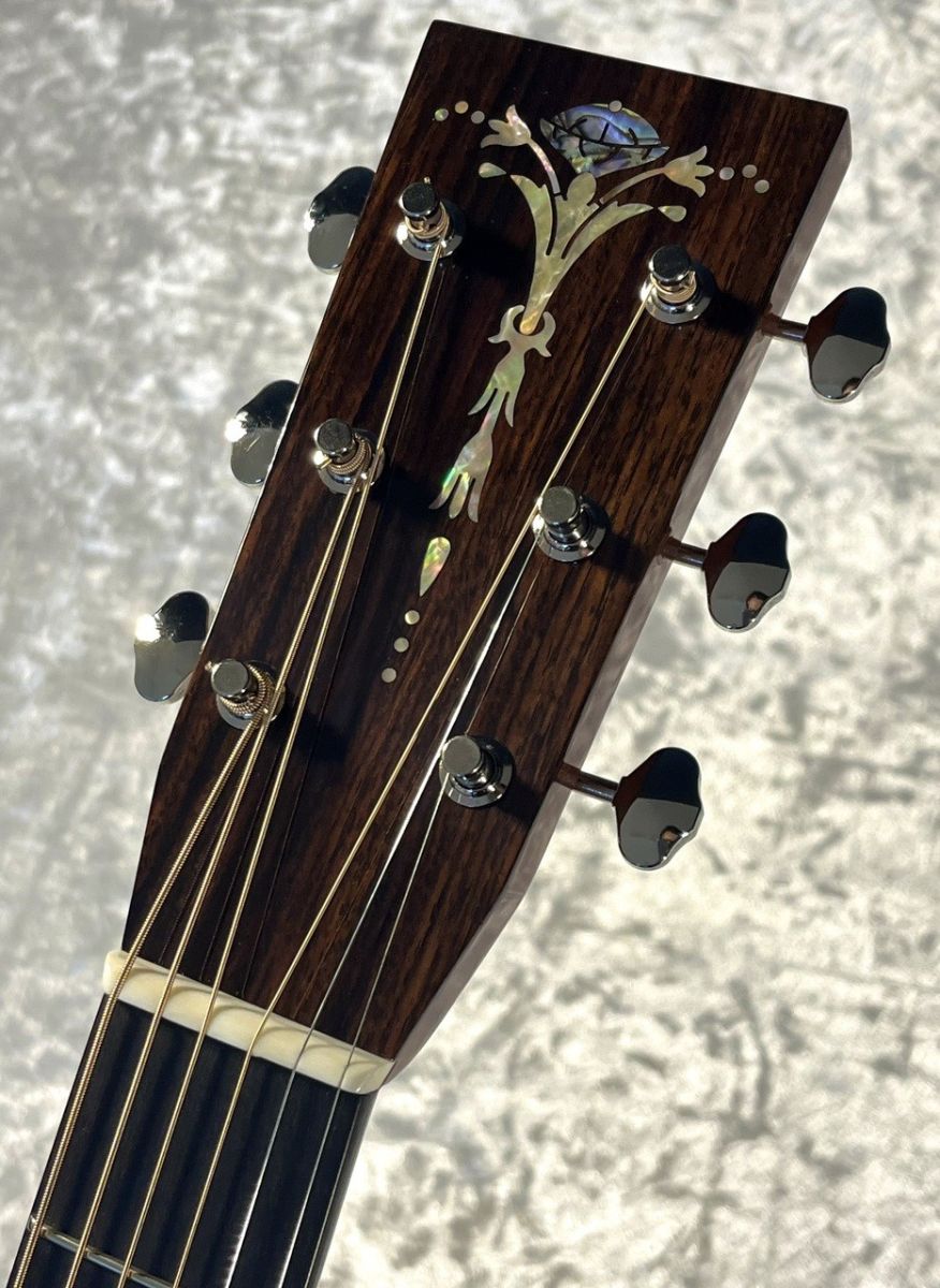 D. PRE-WAR | 【クロサワ楽器店オンラインショップ】いい楽器とのいい