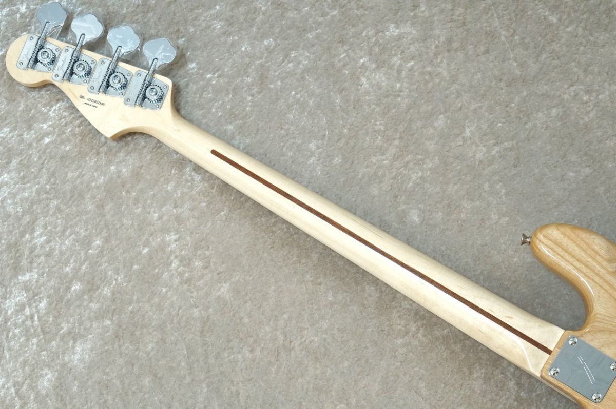 Made in Japan Heritage 70s Jazz Bass Natural【お取り寄せ商品