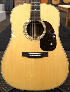 Martin、ドレッドノート タイプのアコースティックギター検索
