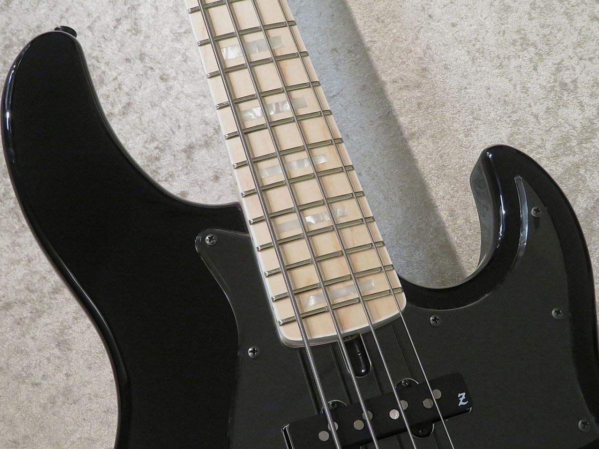 Beta 4 CTM -Black- #301161 | 【クロサワ楽器店オンライン