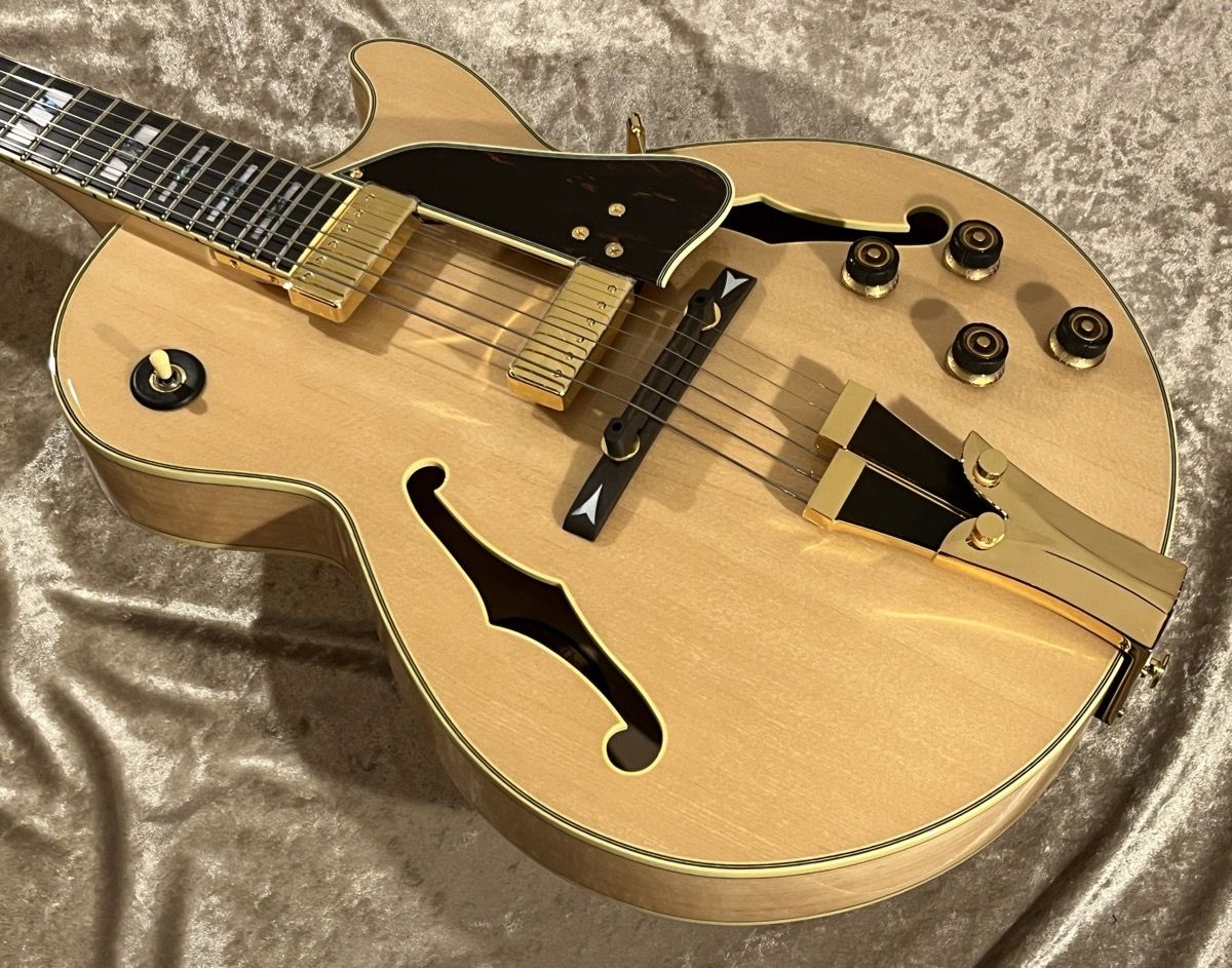 George Benson GB10 Natural snF2520138 | 【クロサワ楽器店