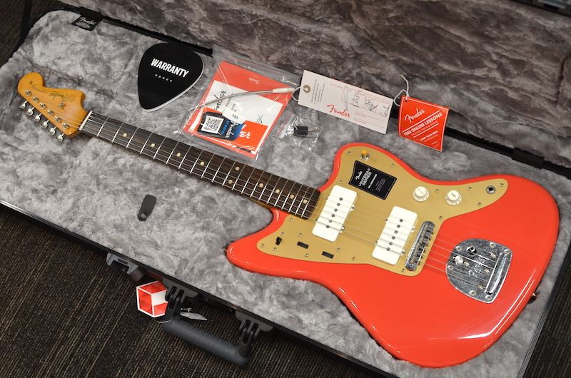 レッドブル キラキラ Kawasaki ZXR250 Available from Moto2 Imports Very clean