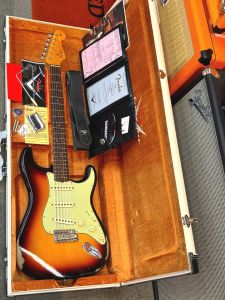 Fender Custom Shop、サンバースト 系のエレキギター検索結果