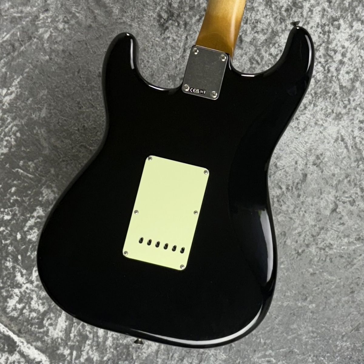 Limited Edition Vintera II Road Worn '60s Stratocaster -Black