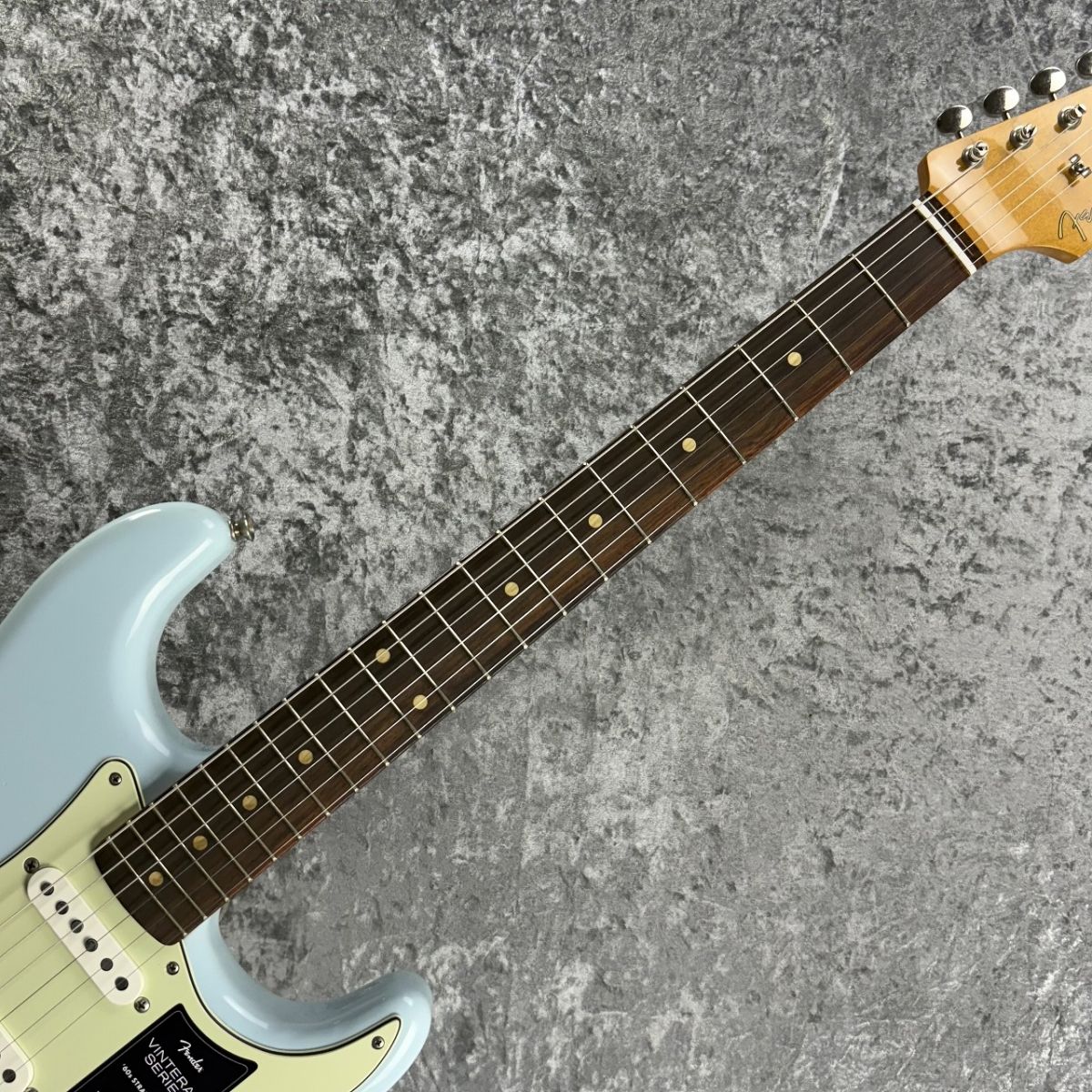 Limited Edition Vintera II Road Worn '60s Stratocaster